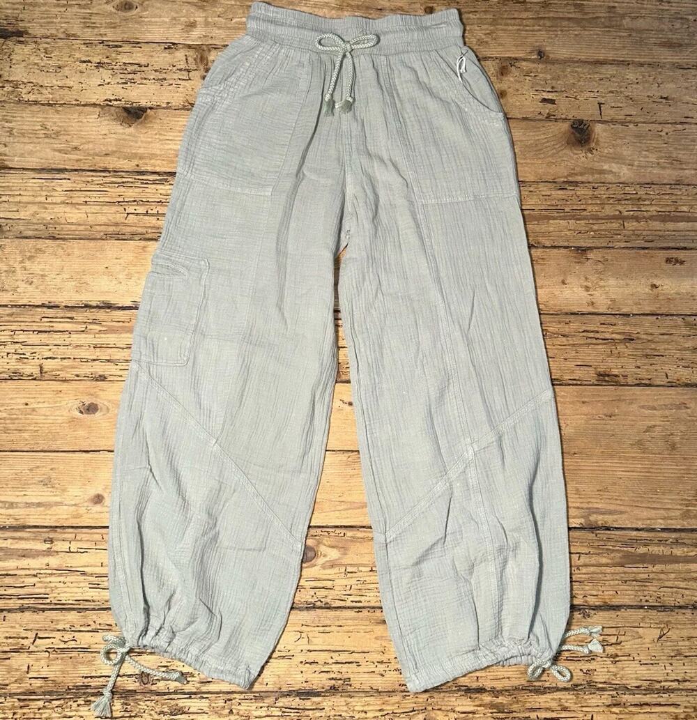 Cali 1850 Women's Sage Gauze Side Pocket Joggers Size S NWT